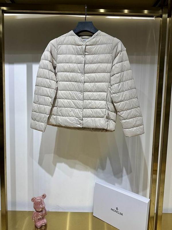 Moncler Women's Outwear 34